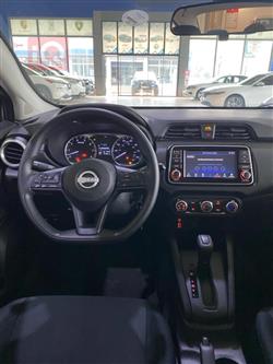 نيسان فيرسا